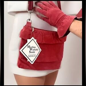 💞LIZDEN💞DOUBLE STACK SUEDE RUFFLE CROSSBODY BAG PURSE W/ MATCHING GLOVES NWT❣️